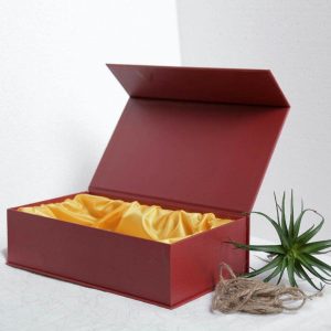 Mẫu hộp đựng quà tặng cao cấp có nan châm